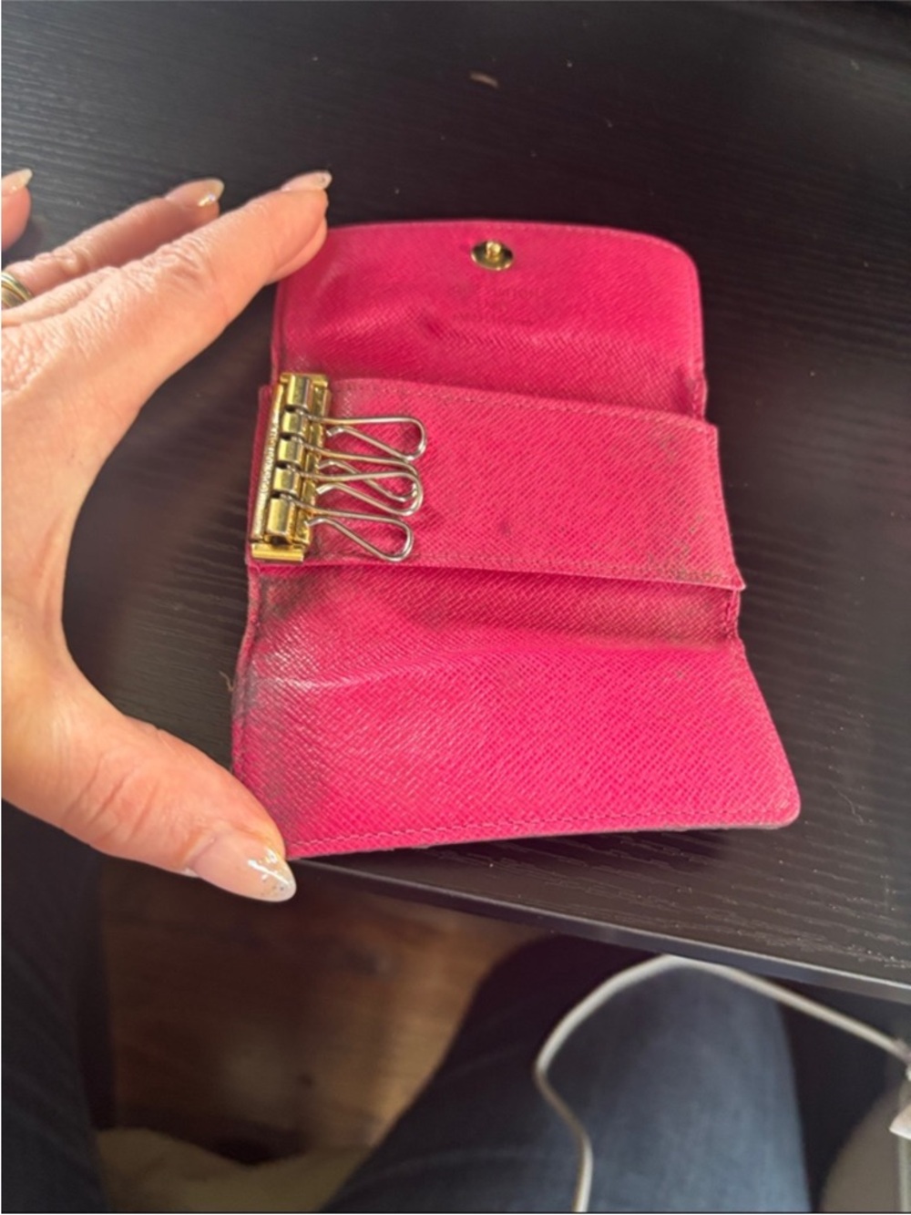 ✨Authentic Louis Vuitton Black Multicolor Monogram Multicles 4 Key Case Wallet✨ - Picture 9 of 16
